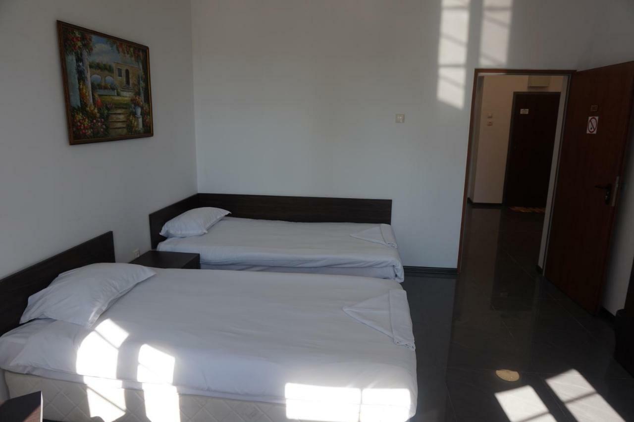 Seaside Guest Rooms بورغاس المظهر الخارجي الصورة