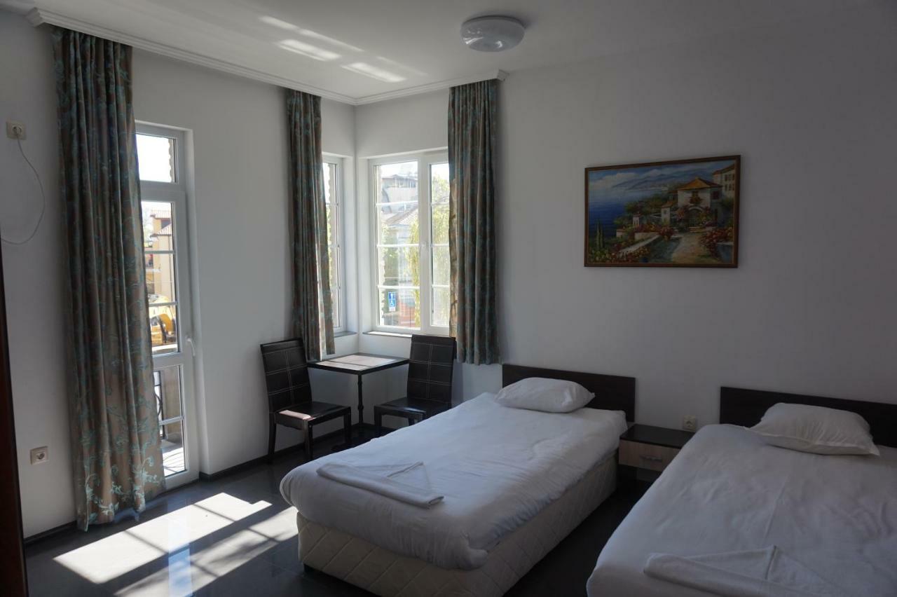Seaside Guest Rooms بورغاس المظهر الخارجي الصورة