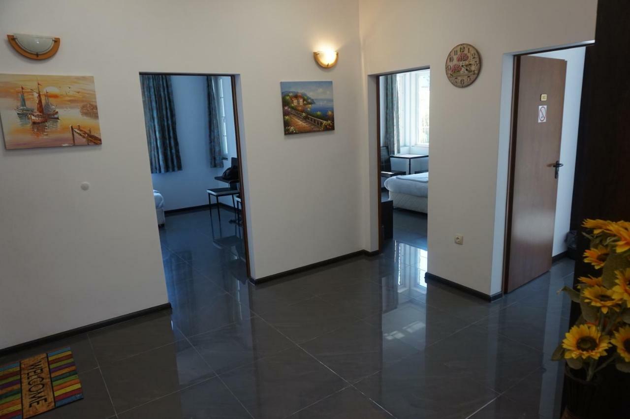 Seaside Guest Rooms بورغاس المظهر الخارجي الصورة