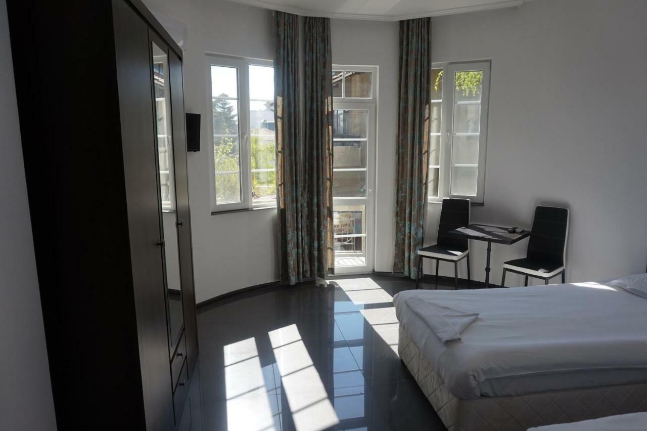 Seaside Guest Rooms بورغاس المظهر الخارجي الصورة